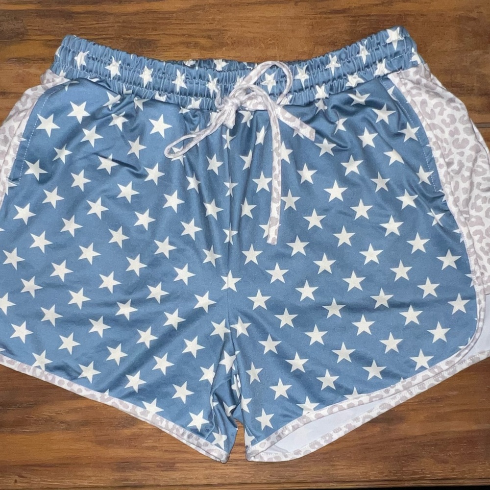 Blue Star Patterned Women's Shorts